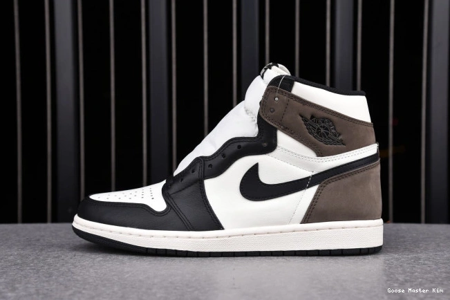 MOCHA 555088-105 JORDAN AIR DARK HIGH RETRO 1 0725